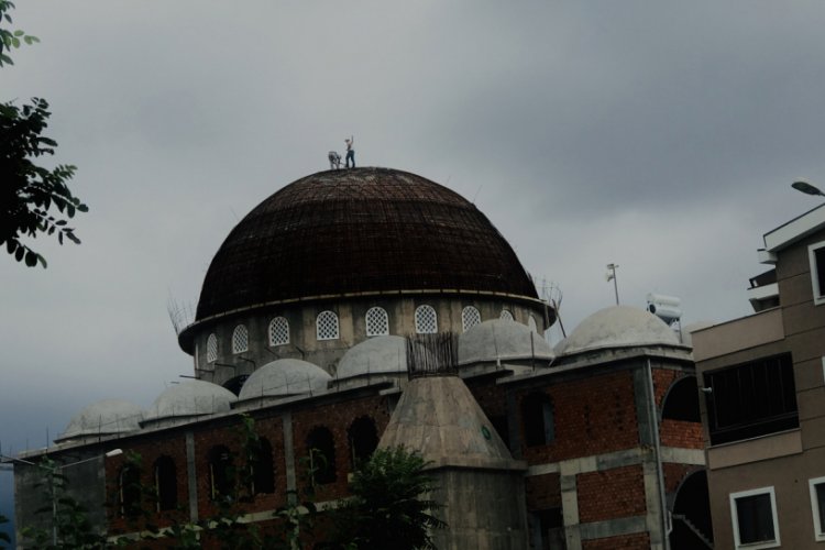 Bursa'da cami kubbesinde ölümüne tamir 