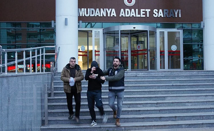 Bursa'da hırsızlık iddiasıyla 9 şüpheli tutuklandı