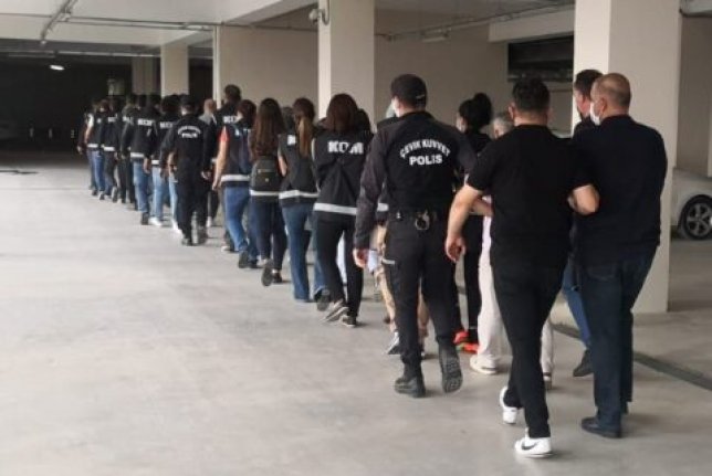 Bursa'da milyonluk vurgun; 19 kişi adliyeye sevk edildi