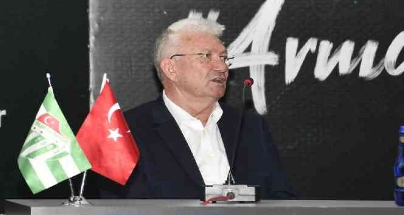 Bursaspor'un yeni teknik direktörü İsmail Ertekin oldu