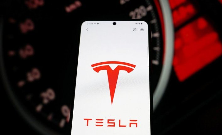 Tesla, 435 bin aracını geri çağırdı