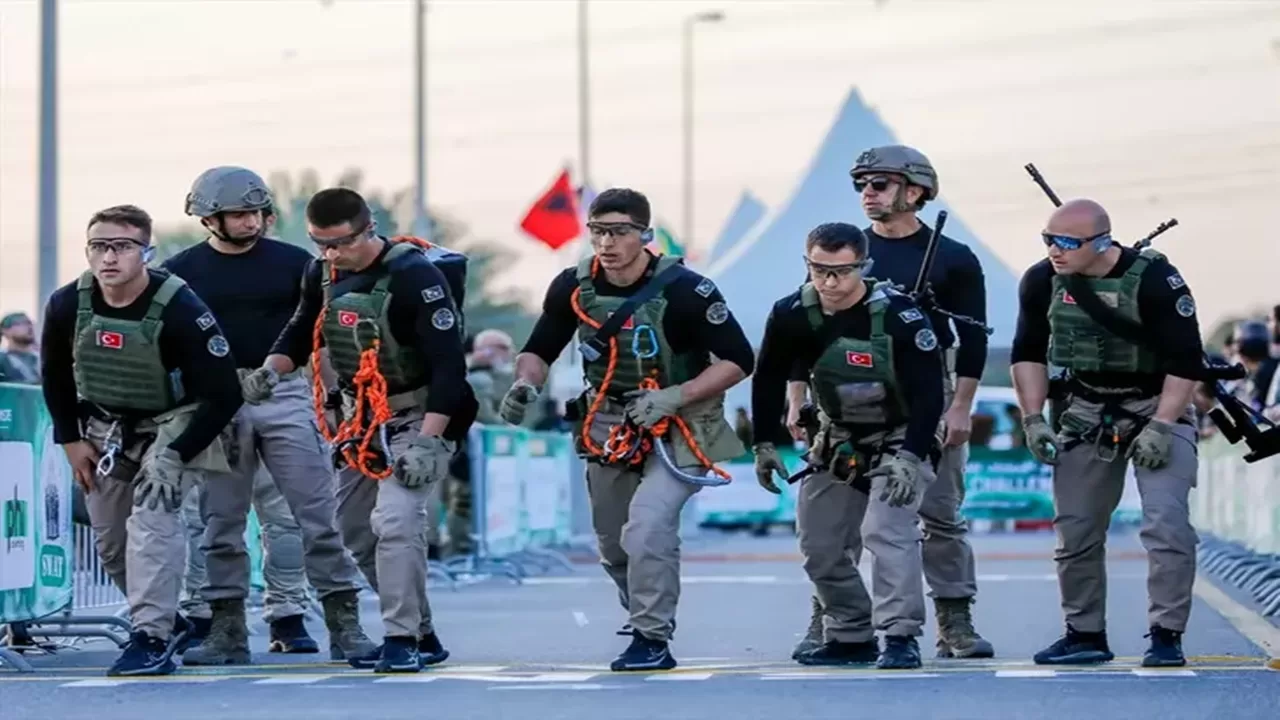 Türk Polis Özel Harekat (PÖH) Ekibi “SWAT Challenge 2024” Yarışmasında 3. Oldu!
