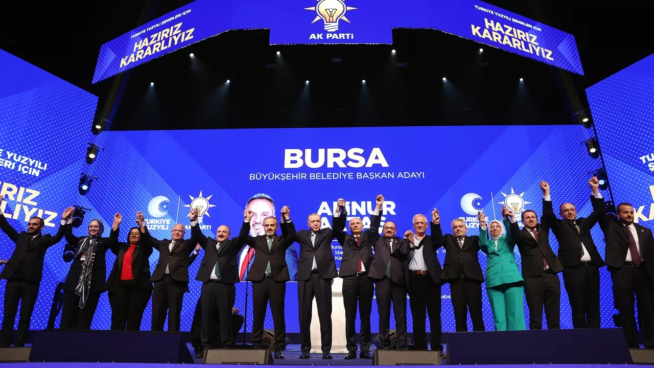 AK Parti Bursa’dan Güçlü Kadrolarla Yola Çıkıyor: İşte İlçe Belediye Başkan Adayları