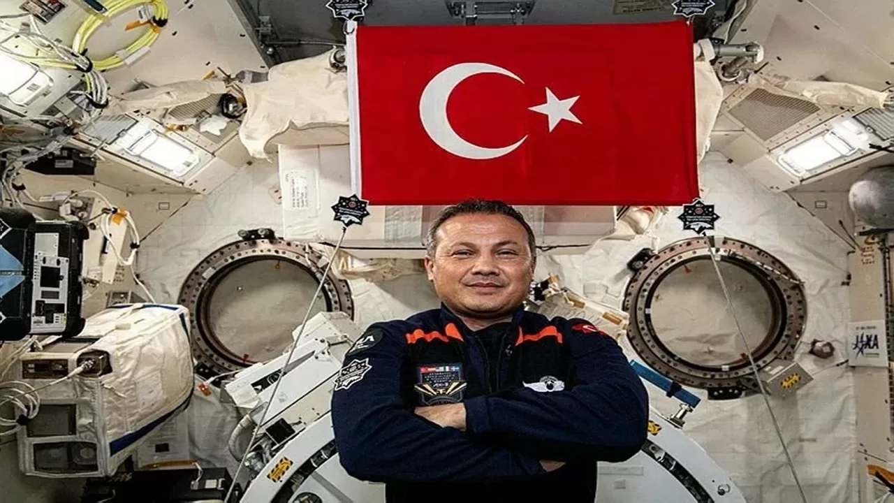 Astronot Alper Gezeravcı Dünya’ya Dönüş Yolunda